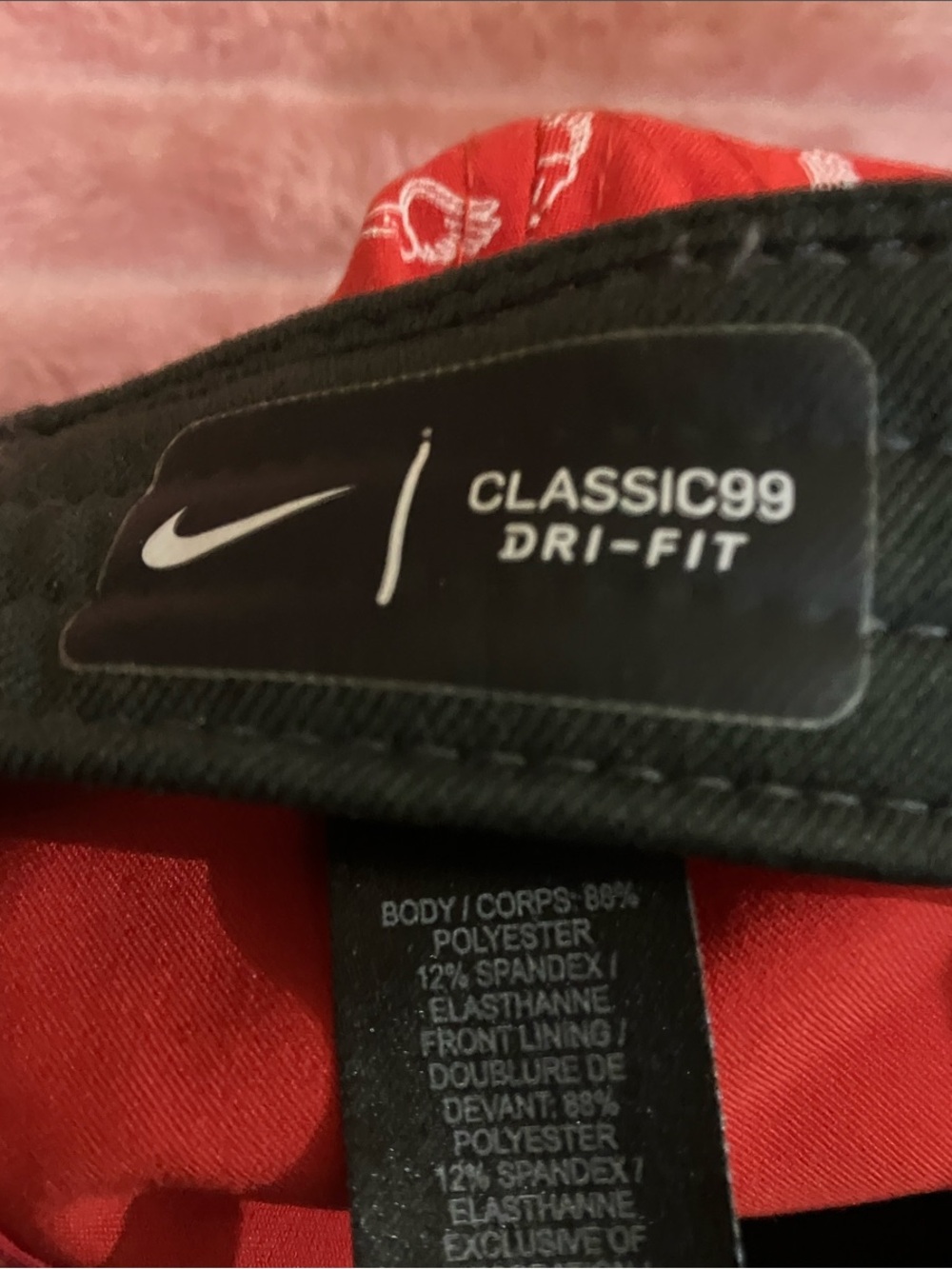 Nike Women’s Red Cap with White Swoosh and Mini Logo Print - Picture 2 of 9